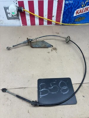 Ford F250 F350 Bronco 1992 1996 1997 7,5 L 460 E4OD 4R70W cable de cambio y soporte Foto 1 de 4