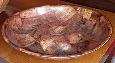 Lightweight 4 Oz. Wooden Bamboo Bowl 9.75 X 1.5" Vintage MCM Pressed Wood Weave - Image 1 of 4