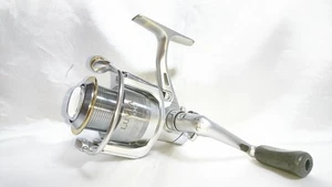 Carrete giratorio Daiwa 04 Luvias 2000 ABS usado modelo clásico de Japón - Imagen 1 de 3