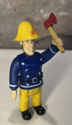 Fireman Sam Figure FIREMAN SAM with AXE Movable Action Figure Medium 6,5 cm - Image 1 of 3