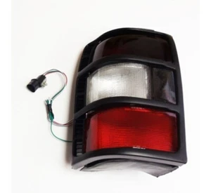 Rear Tail Lamp LH For Mitsubishi Shogun MK2 V24 V44 V26 V46 2.5 2.8 Upto 5/1997 - Picture 1 of 1