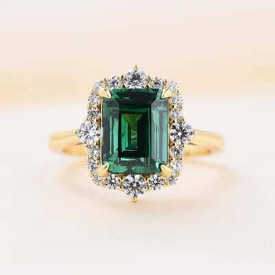 3.8Ct Green Emerald Cut CZ CZ Engagement Yellow Gold Plated 925 Silver Ring - Image 1 of 4