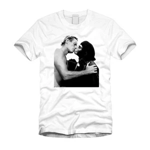 Camiseta Blanca Clásica Planeta de los Simios Famoso Beso - Genial Divertida Elegante Parodia - Imagen 1 de 4