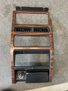 Jeep Grand Cherokee ZJ 1993-1995 Center Dash Bezel Wood Grain W/Ash Tray + Power - Bild 1 von 3