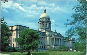 Kentucky State Capitol Frankport Kentucky construido 1909 postal sin publicar - Imagen 1 de 2