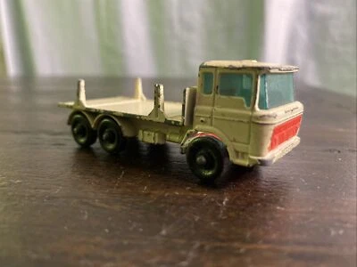 Vintage 1960s Lesney Matchbox Series #58 Girder Truck Missing Parts - Image 1 of 4