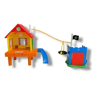Nick Jr. Peppa Pigs Treehouse and Georges Fort Playset Incomplete - Picture 1 of 7