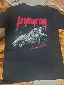 Nueva Camiseta Popular Banda Pentagrama Negra Algodón Talla Completa JK661 - Imagen 1 de 3