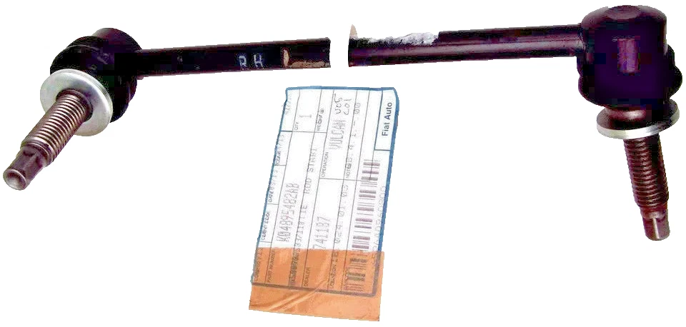 NUEVO GENUINO Chrysler 300 Tie Rod Estabilizador Eslabón Delantero 04895482AB (D5)  Foto 1 de 1