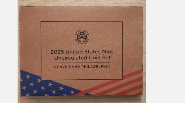 2025 Uncirculated Mint Set Unopened Sealed Box - P&D 20 Coins - Image 1 of 3