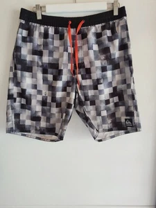 Herren Badeshorts - Bild 1 von 7