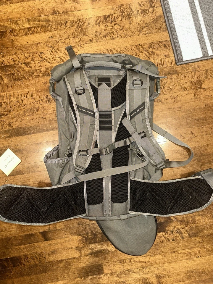 Eberlestock F7 Gray Pack - Image 1 of 4