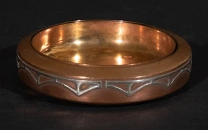 Silver Crest Model B400 Ashtray With Sterling Silver Deco Decoration On Bronze - Picture 1 of 8