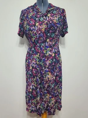 Vintage 1940s Purple Flower Print Dress Volup Plus Size XL (B-48" W-40" H-49") - Image 1 of 4