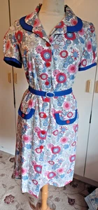 Vintage handmade 1940s floral cotton dress overall style red buttons size 14 UK - Picture 1 of 5