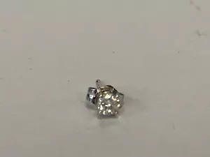 14k WHITE gold .20ct round diamond stud earring SINGLE EARRING NOT A PAIR - Picture 1 of 4