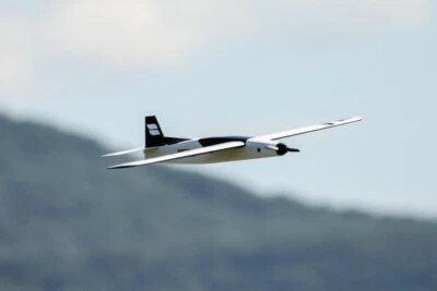 FOXX Pylon Racer Holzbausatz - leichter Zusammenbau Spw. 90cm Aeronaut 135100 - Bild 1 von 4