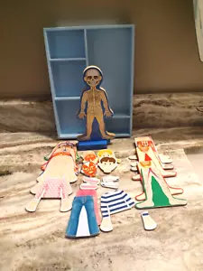 Melissa and Doug Magnetic Wooden Dress Up Set Complete with Tray T52 - Picture 1 of 11