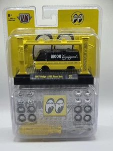 M2 Machines 1967 Dodge A100 Panel Van w/ Lift, Parts and Tools -1:64 Diecast Car - Picture 1 of 4