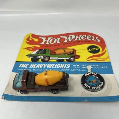 Hot Wheels Redline 1969 Copper Cement Mixer Heavyweights Button & Card Unpunched - Image 1 of 4