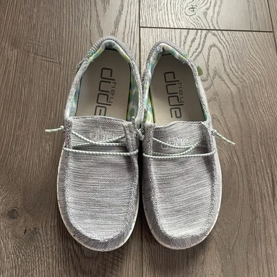 Sapato Slip On Hey Dude Wendy Stretch Pearl River Cinza e Verde Juvenil Tamanho 2 - Imagem 1 de 4