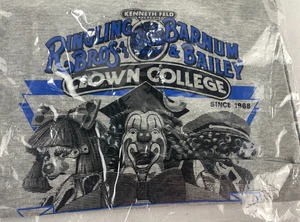T-shirt sigillata Ringling Bros Circus Clown College GIAPPONE - taglia sconosciuta - Foto 1 di 5