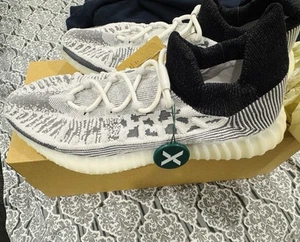 Size US12 - Adidas Yeezy Boost 350 V2 CMPCT Panda - Picture 1 of 3