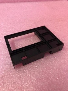 661914-001 2.5 INCH TO 3.5 INCH SSD DRIVE TRAY CONVERTER / SFF TO LFF - Picture 1 of 3