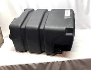 John Deere AT539230 DEF Tank, passend für 903M 953M 953MH 959MH 959ML, Neu OEM - Bild 1 von 8