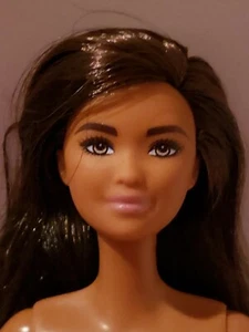 2020 TALL FASHIONISTA BARBIE DOLL NUDE, LONG RAVEN HAIR, DEEP TAN - Picture 1 of 9