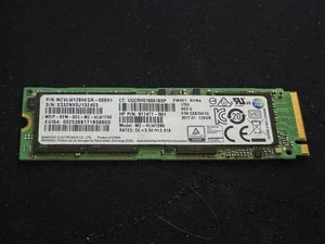 Samsung M.2 NVME SSD MZ-VLW1280 (PM961) 128GB - Bild 1 von 1