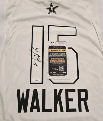 Camiseta deportiva All Star 2018 firmada por Kemba Walker personalizada talla 52 certificada por la JSA  Foto 1 de 3