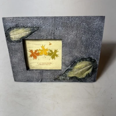 Marco de fotos con aspecto de piedra fósil 7x5 3x3 Foto 1 de 4