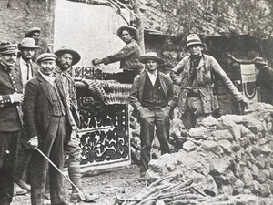 HIRAM BINGHAM FOTO ORIGINALE 1912 A MACHU PICCHU MARTIN CHAMBI - Foto 1 di 6