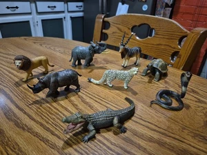 Lot of 8 Vintage 2002 Fame Master 4D Animal Puzzles All Complete Nice Lot! - Picture 1 of 24