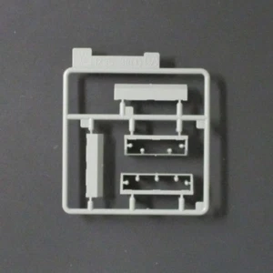 Dragon 1/35 Scale Pz.Kpfw.38(t) Ausf.E/F Parts Tree V from Kit No. 6434 - Picture 1 of 1