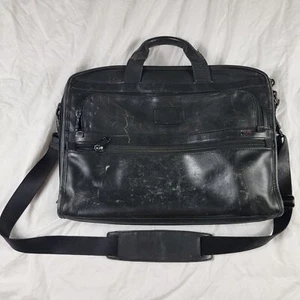 Tumi Alpha Slim Large Screen Portfolio Leather Briefcase Laptop 96111DH - Picture 1 of 12