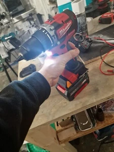 ADATTATORE BATTERIA EINHELL 18V POWER X-CHANGE PER UTENSILI MILWAUKEE M18 - Foto 1 di 5