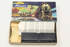 HO Athearn 40' Reefer Pacific Fruit Express PFE Black Kit - Picture 1 of 6