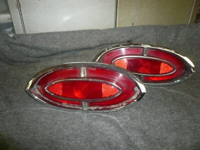 1962 Oldsmobile RH Tail Light Assemblies - Two 5953033 5953034 OEM - Image 1 of 4