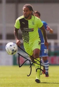 HUDDERSFIELD: SEAN SCANNELL SIGNED 6x4 ACTION PHOTO+COA - Picture 1 of 1