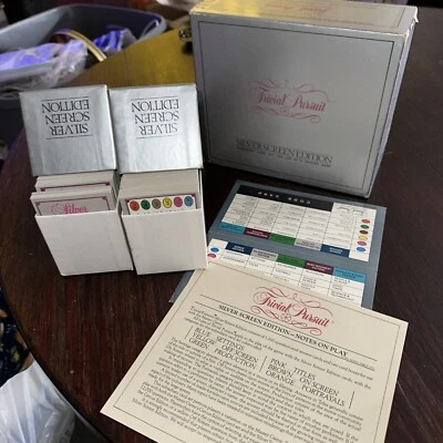 TRIVIAL PURSUIT SILVER SCREEN EDITION #8 1000 CARDS ORIGINAL BOX - Image 1 of 4