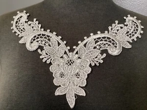 5 STÜCK SCHÖNE FLORAL SILBER METALLIC VENISE SPITZE PASSE APPLIKATION - Bild 1 von 3