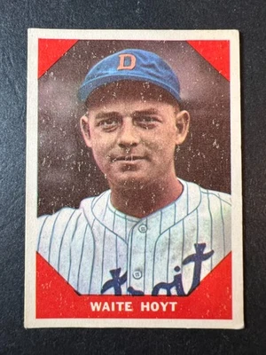 1960 Fleer Waite Hoyt #69 - 50% off 5 or more under $5 - Image 1 of 2