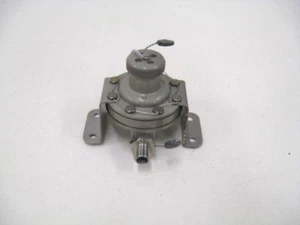 Pneumatic Regulator Valve - Core - Dassault Falcon - PN: 2407ZR14EQ10 - Lot #D60 - Picture 1 of 6