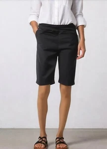 Hilary Radley Women's Bermuda Shorts Size Med Black Wide Elastic Waistband Golf - Picture 1 of 15
