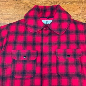 Vintage Woolrich Red Plaid USA Mackinaw Hunting Wool Quilted Jacket Coat Men 42 - Picture 1 of 11