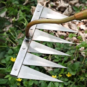 Weeding Sickle Garden Tool Cutting Grass 6 Tooth Copper - Picture 1 of 12