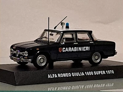 Coche clásico modelo diecast Alfa Romeo Giulia 1600 Super 1970 escala 1:43  Foto 1 de 4