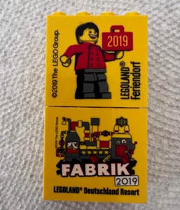 LEGO Minifig Figure Accessories Factory Stone 2019 Brick Legoland Ferie Set Of 2 - Picture 1 of 1